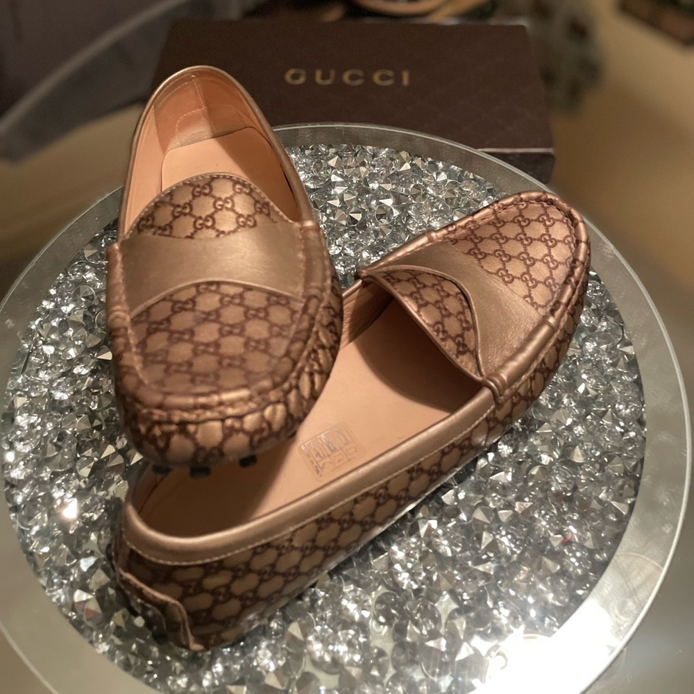 Gold leather Gucci  loafers